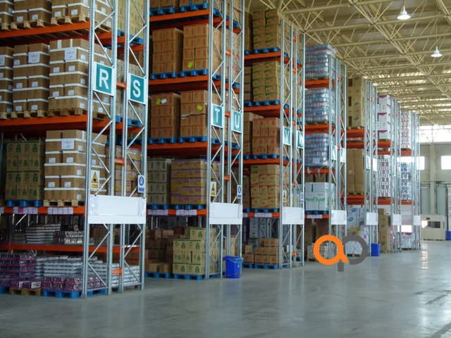 /static/image/product/راهرو-باریک-قفسه-بندی-انبار4-1740490448443.jpg